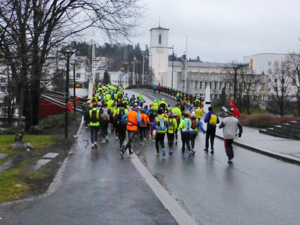 121 løp vekk juleribba i Ribbemaraton P1040144_Feltet_forsvinner.jpg