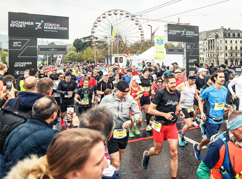 Norsk klasseseier og fire pallplasser i Zürich Marathon Zurich-marathon-start.jpg