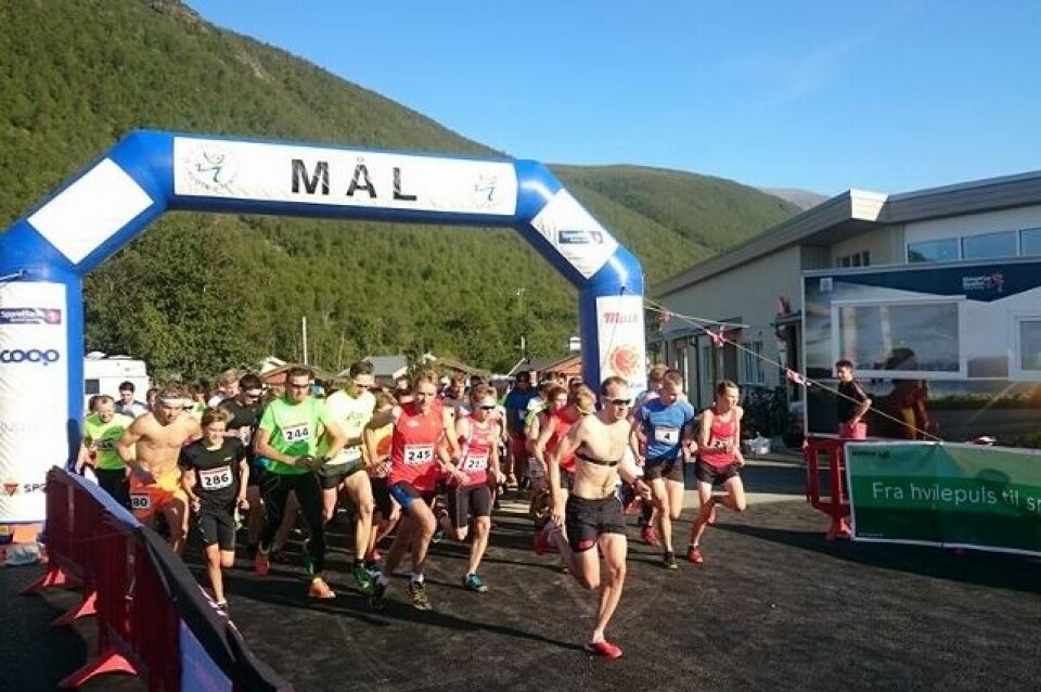 Hilde Aders og Emil Wingstedt vant Trømsø Mountain Ultra og trippelen Start_ekstremløpet (640x425).jpg