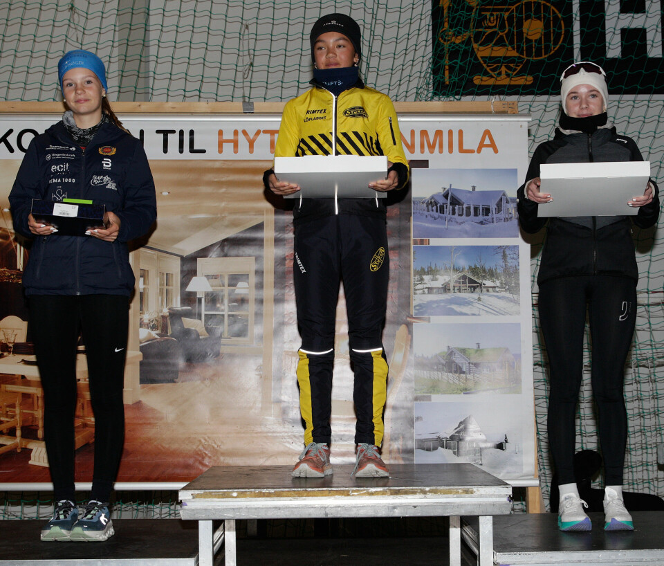 Hytteplanmila: To 16-åringer imponerte, men de får ikke delta i nordisk og EM Premier_jenter_13aar_F6C4181.jpg