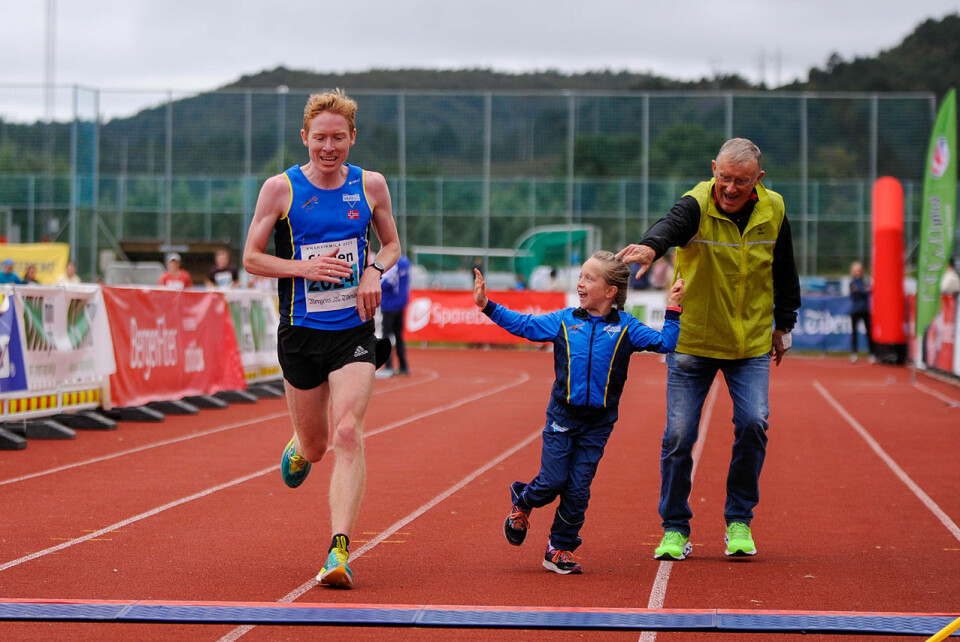 Awet Kibrab vant 10 km i Knarvikmila på sterk tid _DSC0356.jpg