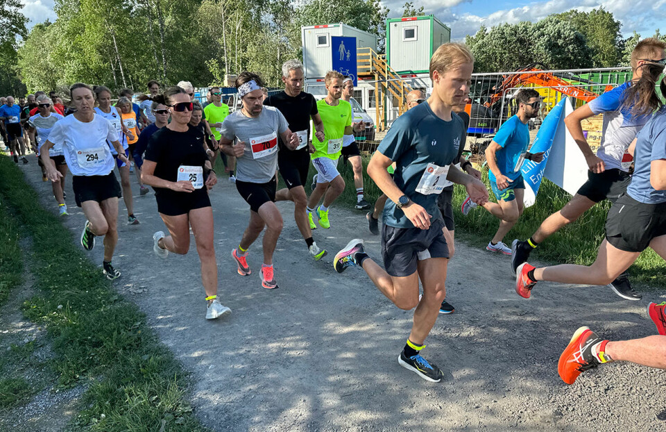 Silje Ravnsborg Christiansen og Ole Gorm Berg vant i Romerike Løpskarusell starten-02.jpg