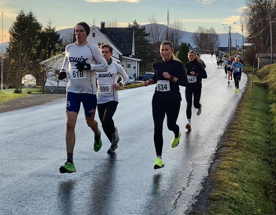 Gode vinnertider på det første løpet i Ålesund Vinterkarusell 10km_bestekvinner_Loeypa