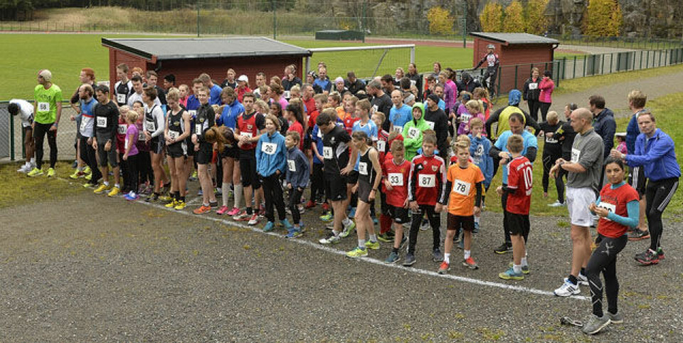 Loddefjordløpet: Mulugeta tre sekunder fra løyperekord start_10_5km_DSC8062.jpg