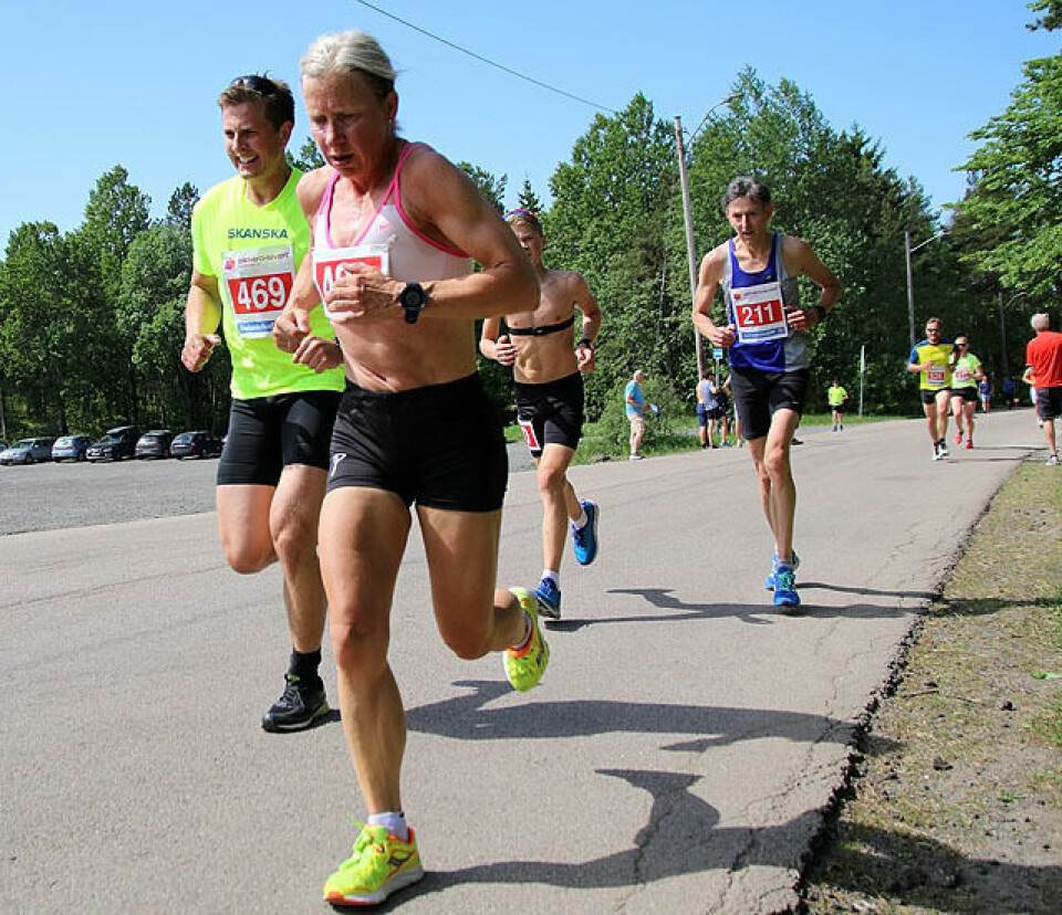 Joar Thele med sterk tid i Grefsenkollen Opp Inger_hegstad_Kruger_vinner_50_54_IMG_6018.jpg
