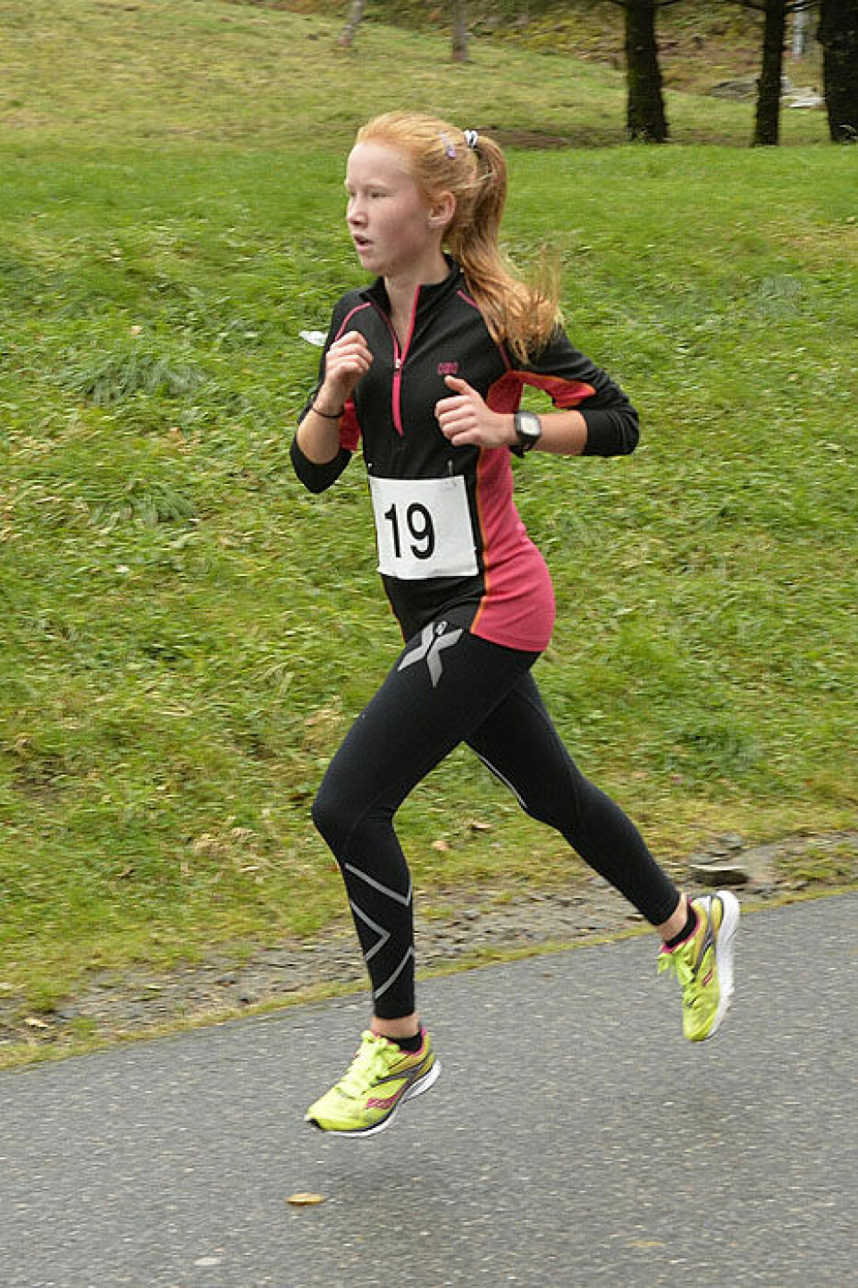 Loddefjordløpet: Mulugeta tre sekunder fra løyperekord Adelle_Nordheim_Henriksen_nr2_5km_DSC8138.jpg