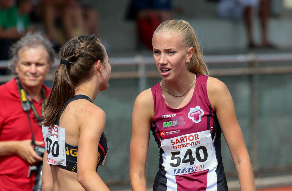 Favorittene videre fra 1500 m-forsøket i kvinner U20 3J6A1765.jpg