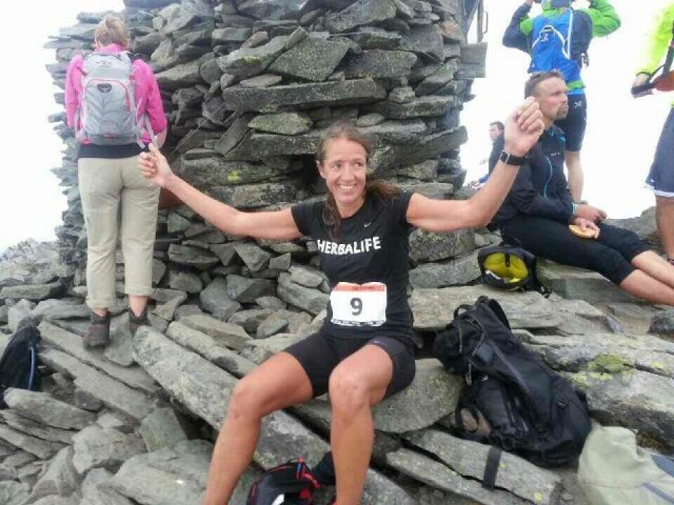 Hilde Aders og Emil Wingstedt vant Trømsø Mountain Ultra og trippelen Guro_på_tinden.jpg