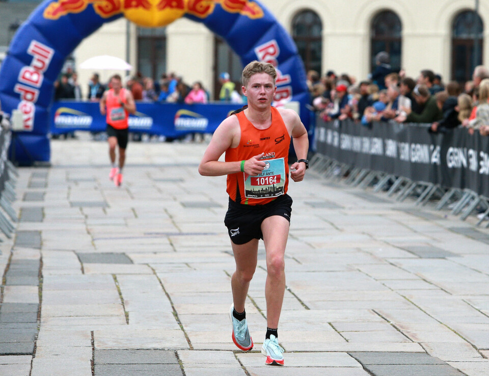 Fissehatsion og Sørset vant 10 km under Oslo Maraton Red_Bull_100_Vinner_18-21_Alf_Ante_Tornensis_AZ3T8990.jpg