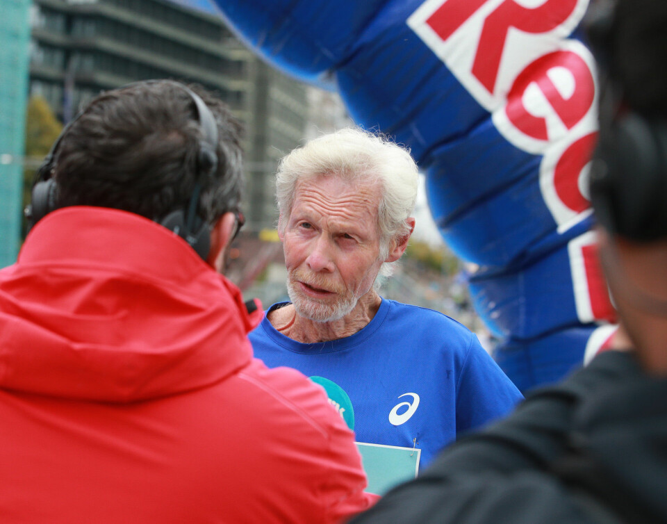 Fissehatsion og Sørset vant 10 km under Oslo Maraton Bjoern_Lauglo_suveren_vinner_70-74aar_int_av_NRK_AZ3T9617.jpg
