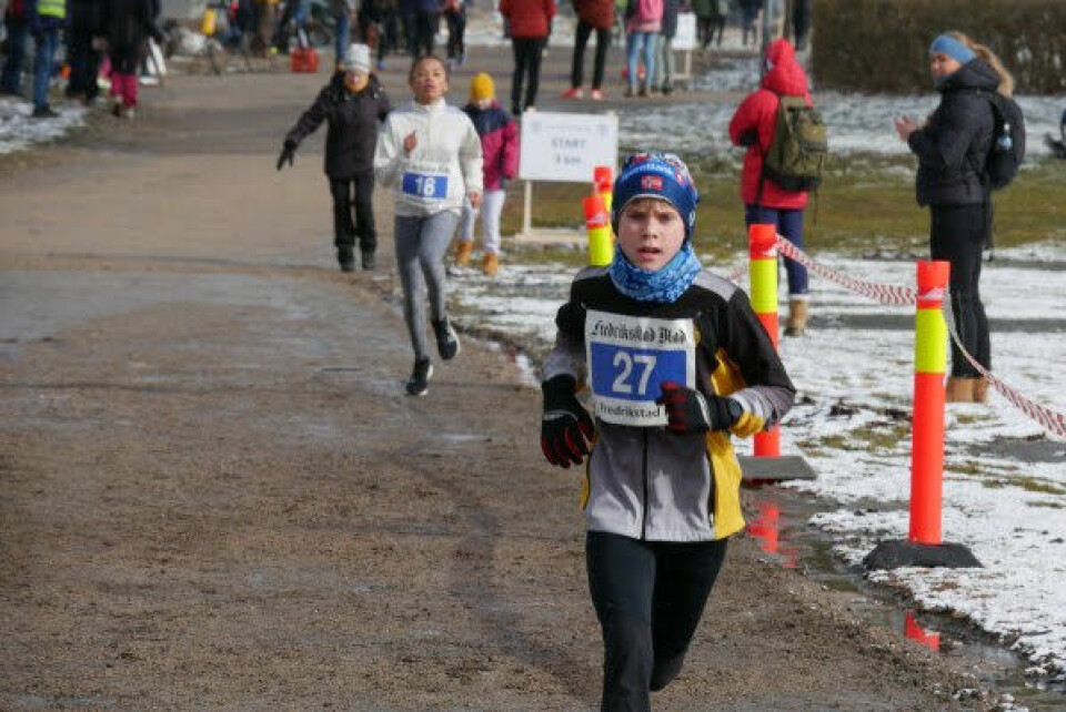 Vinterlig vårvær for 441 deltakere i Fredrikstadløpet 3km-vinner-jenter_P1160901.jpg