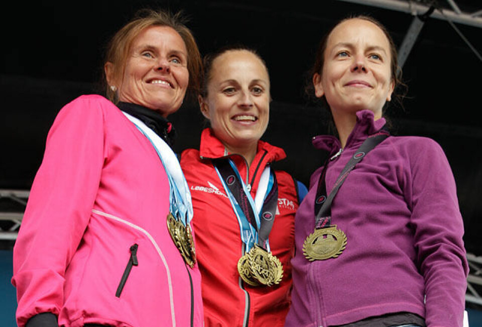 Kondis fulgte Oslo Maraton 2017 - få oversikten over 15 saker her trippelen_damer_seierspall_F6C1690.jpg