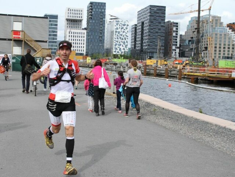 Jarle Risa og Jasmin Nunige vant 80 km i Ecotrail Oslo IMG_9590_Manuel_Faria (640x481).jpg