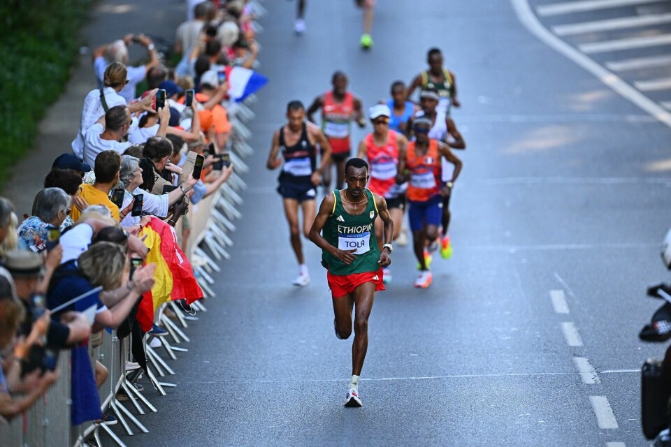 Tamirat Tola ble olympisk mester på maraton i krevende løype World_Athletics_5.jpg