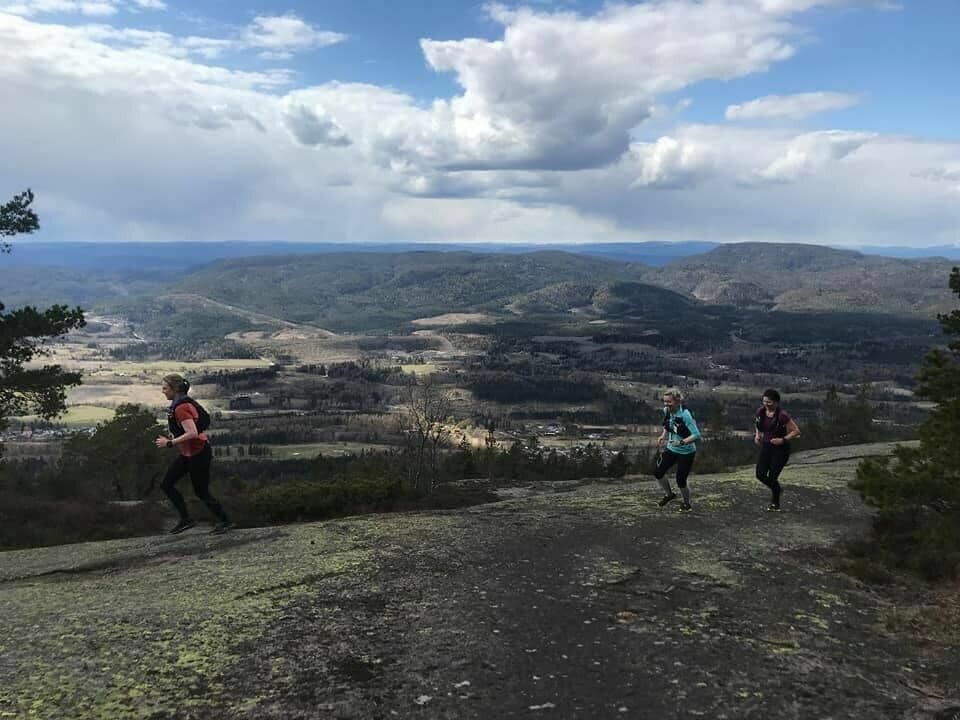 Tobias Dahl Fenre og Ingrid Lid vant Skogvokteren Ultra Skogvokteren 20201 - Skrehelle Foto Kjetil Haugersveen.jpg