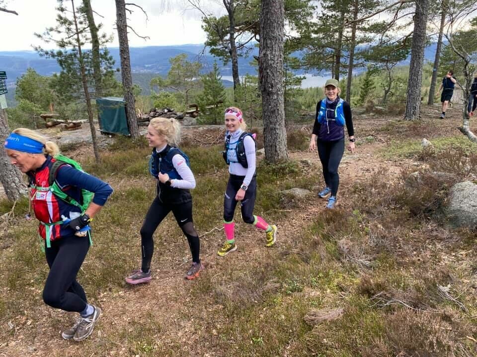 Tobias Dahl Fenre og Ingrid Lid vant Skogvokteren Ultra Skogvokteren 20201 - Sprek gjeng Foto Roy Groseth.jpg