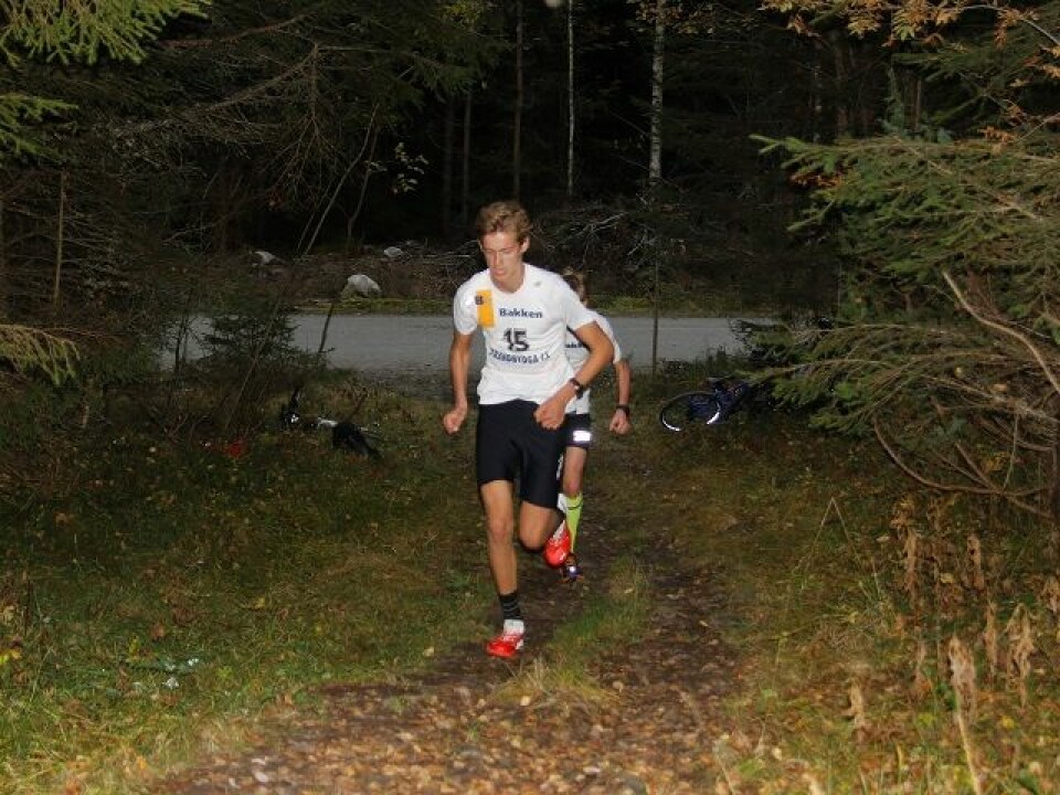 Vegard Osvold foran tre blad Nordaas i Stavåsbratta Opp Audun_Nordaas.jpg