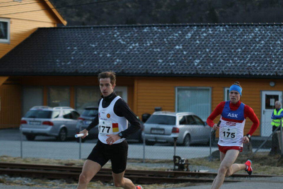 Gular-herrene fortsatt best i Fristafetten i Arna 1P1A1401.jpg