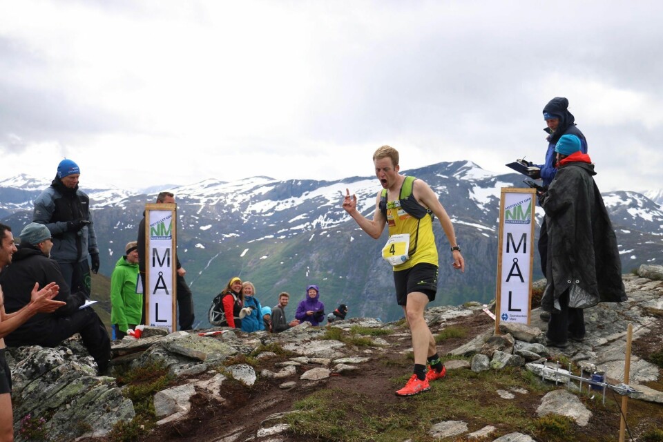 Løyperekordene rauk på Mefjellet Opp som også var NM i motbakkeløp Mefjellet opp NM-vinnar.jpeg
