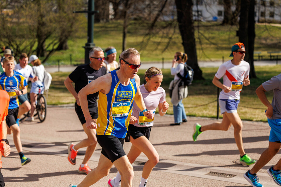 Om de unge løperne og gode veteraner som satte sitt preg Sentrumsløpet Arild_Hagesveen_nr1_50-54aar_foto_Sylvain_Pharo.jpg