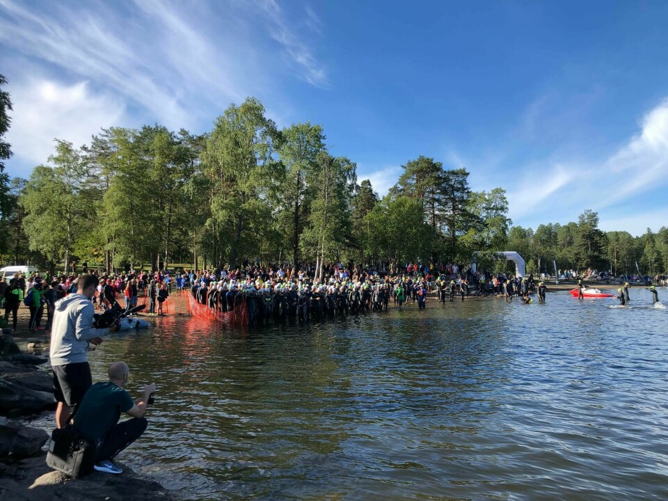 Morten Hansen og Kristina Engstrand vant Oslo Triatlon Før_start_racebrief.jpg