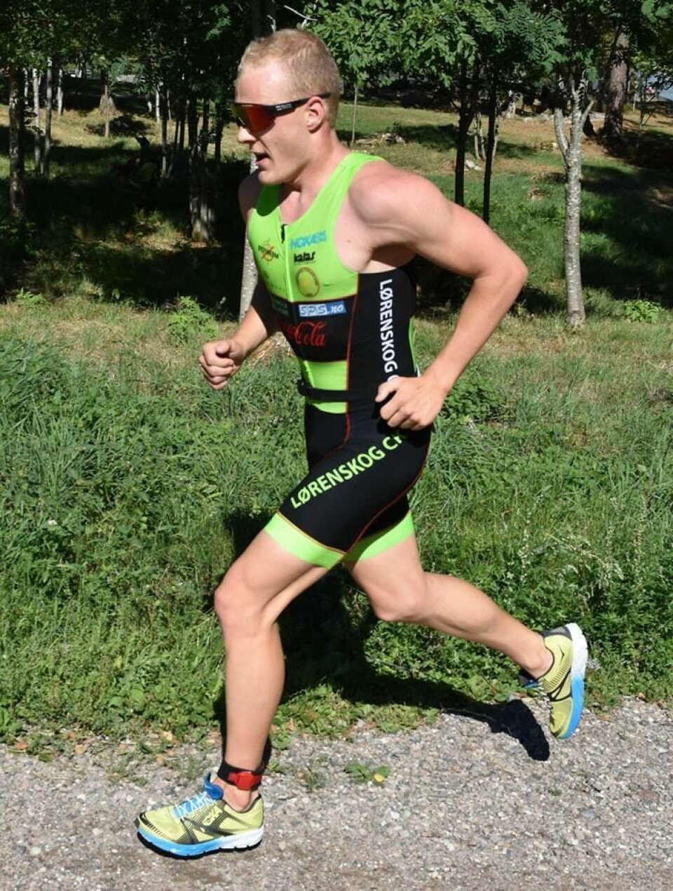 Morten Hansen og Kristina Engstrand vant Oslo Triatlon Morten_Hansen_løping.jpg