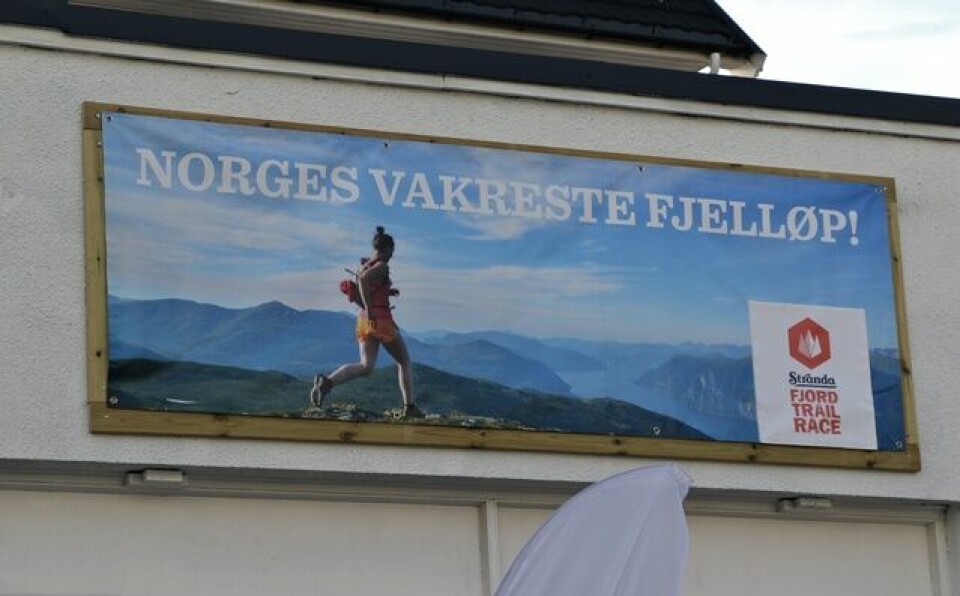 Sindre Hoff og Yoie Bohlin vant Stranda Fjord Trail Race 01_sentrum.jpg