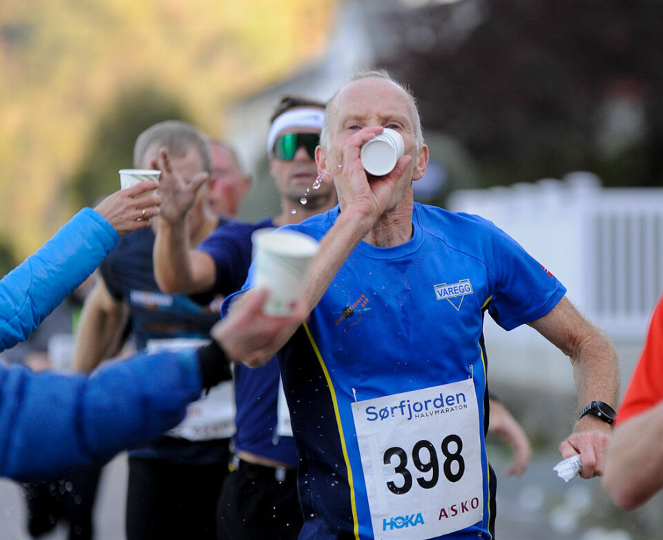 Marius Vedvik og Lina Rivedal tok løyperekordene i Sørfjorden Halvmaraton _DSC3503.jpg