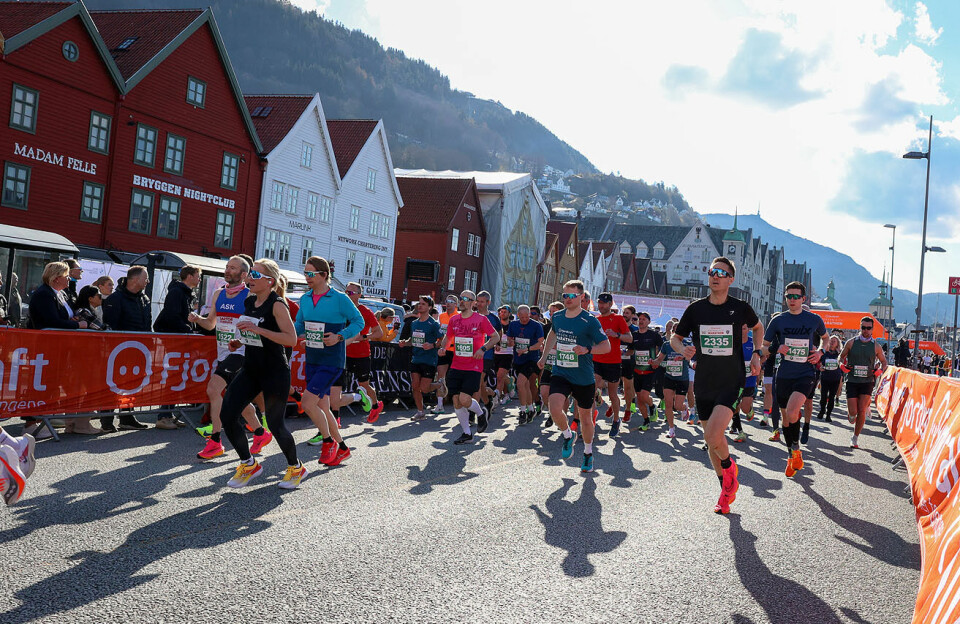 Løpsfesten samlet nærmere 12 000 løpsglade Start_halvmaraton_1U9A9022.jpg