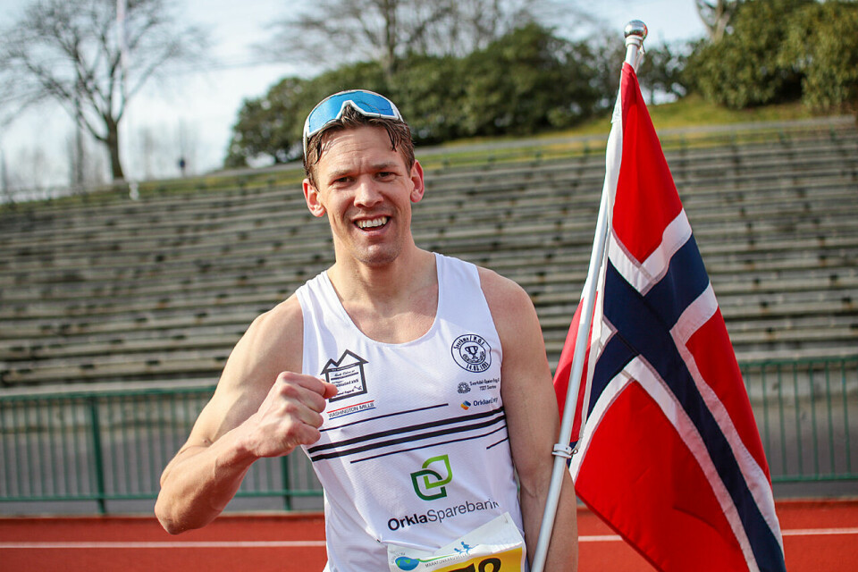 Sebastian Håkansson sto for en fantastisk prestasjon i forrige VM 100 km, da han løp inn til 4. plass på ny nordisk rekord, 14 sek fra medalje. Bildet er fra NM / Bergen Ultra 2022 der han også vant. (Foto: Arne Dag Myking) Sebastian Håkansson sto for en fantastisk prestasjon i forrige VM 100 km, da han løp inn til 4. plass på ny nordisk rekord