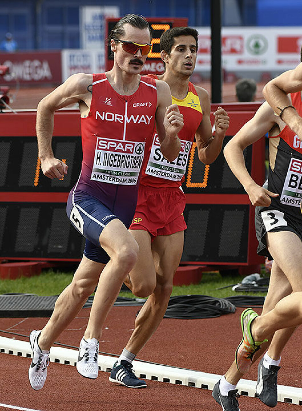 Les alt om mellom- og langdistanse-løpene etter NM-dagene på Askøy 1500-heat3-to-runder-igjen-henrik-avanserer_50D9877.jpg