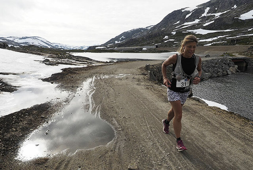 Gloria Vinstedt og Håkon Urdal vant 1. etappe i Rallarvegsløpet 7221053-mette-synnerstrom.jpg
