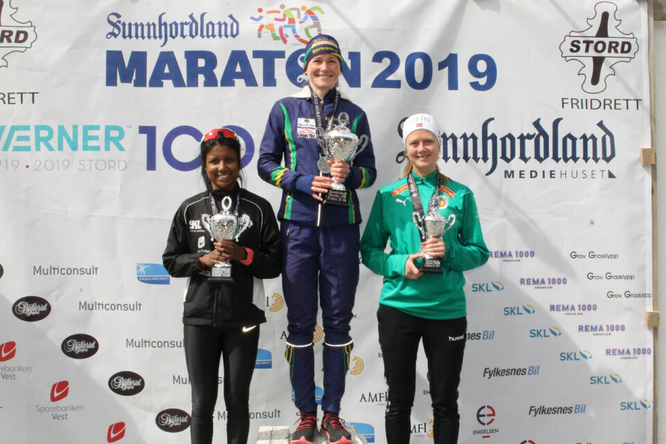 Over 1000 deltagere fullførte strålende Sunnhordland Maraton 1P1A5451.jpg