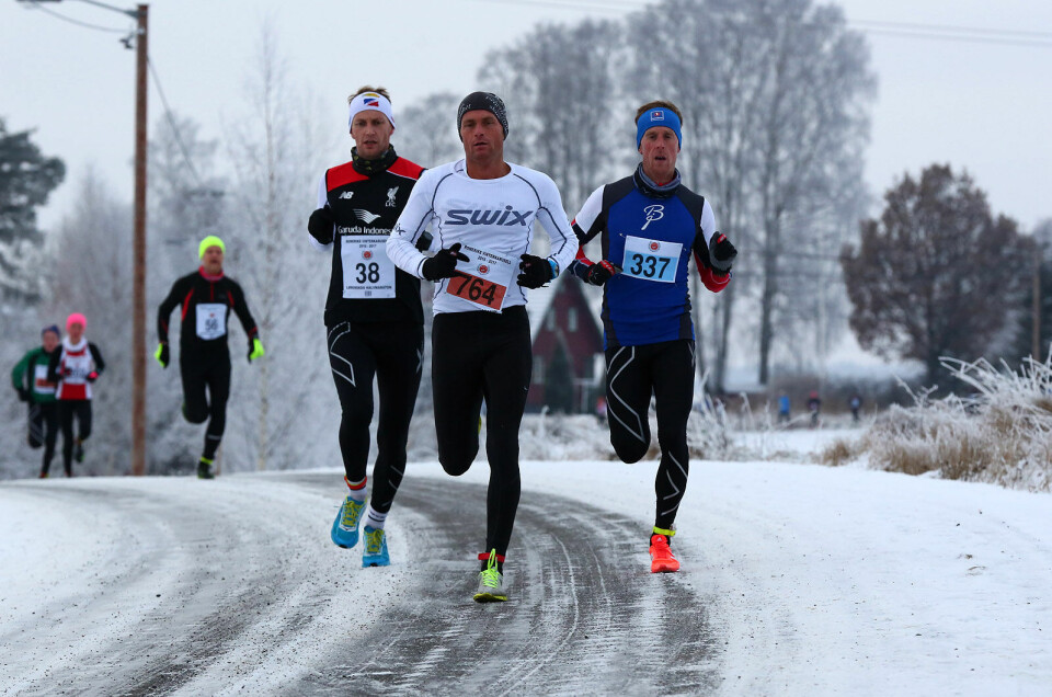 Ole-Petter Fjeld raskest av 128 i Vinterkarusellen på Sørum Bingenrunden-12112016-Roger-Thompson_Robert-Hansen_Glen-Roisgaard.jpg
