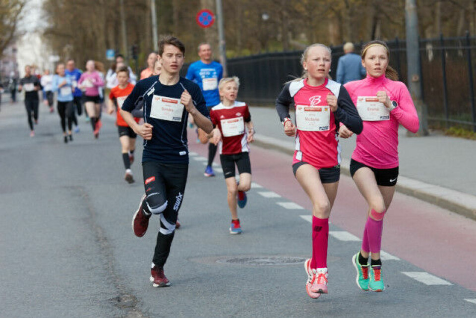 Pernille Antonsen og Hallvard Nilsen vant 5 km i Sentrumsløpet 030_5km_foto_stian_23042016.jpg