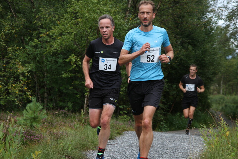 Jørn Hjørungnes vant maraton på heimebane under Nordvest Maraton Halv_Kraakenes_Riise