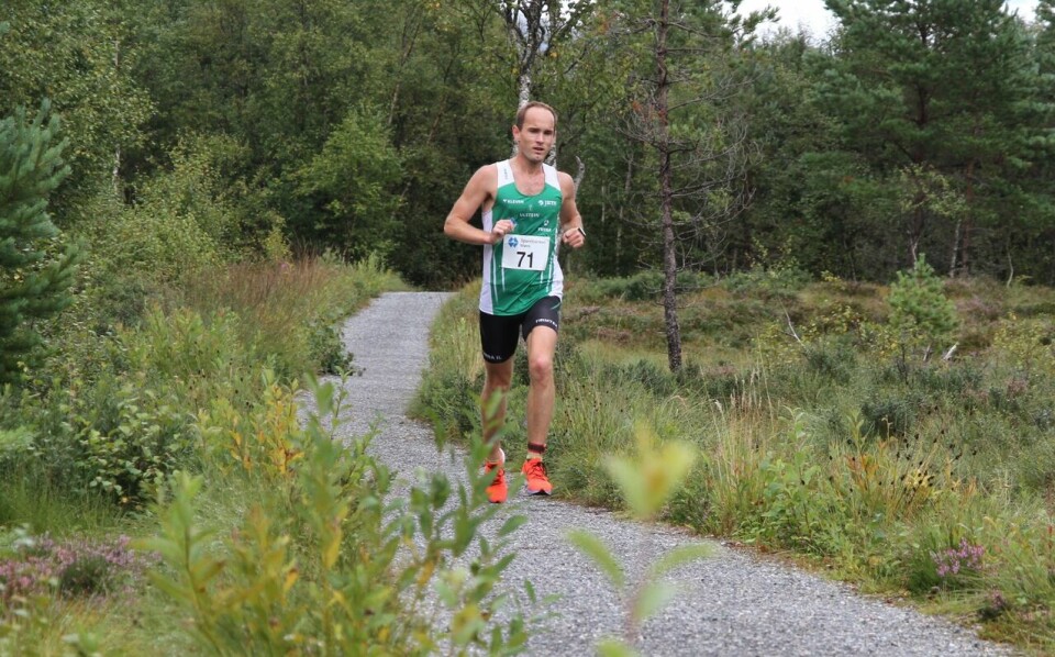 Jørn Hjørungnes vant maraton på heimebane under Nordvest Maraton Halv_Olger_Breivik_loeypa