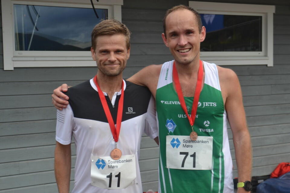 Jørn Hjørungnes vant maraton på heimebane under Nordvest Maraton Joern_and_Olger