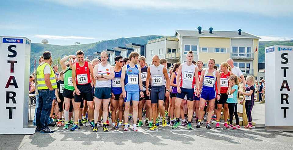Strålende Hadsel Maraton HM2013_foer_start_ph.jpg