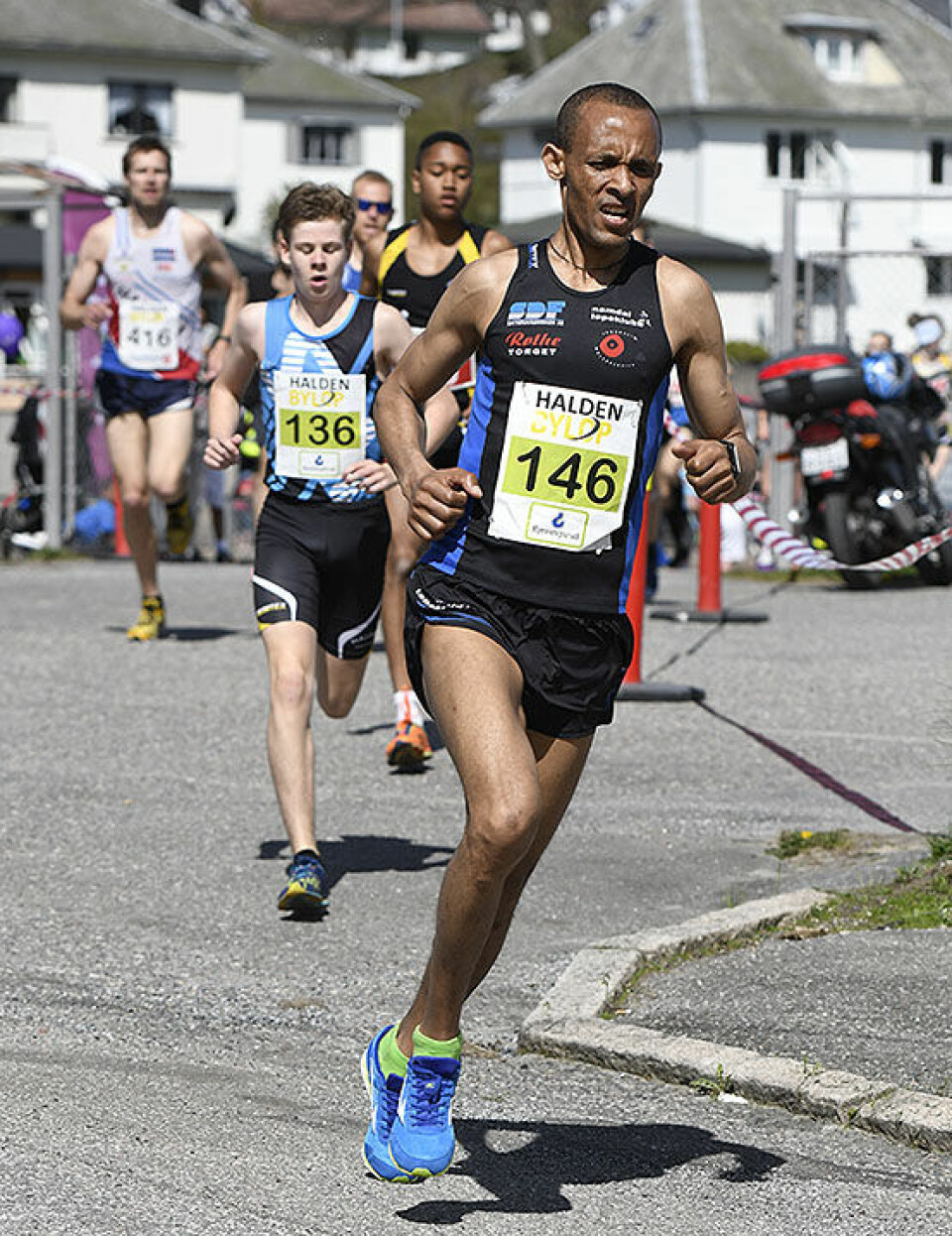 Tessa Frenay og Emil Wingstedt vant mila i Halden Byløp 50D9491-5km-146.jpg