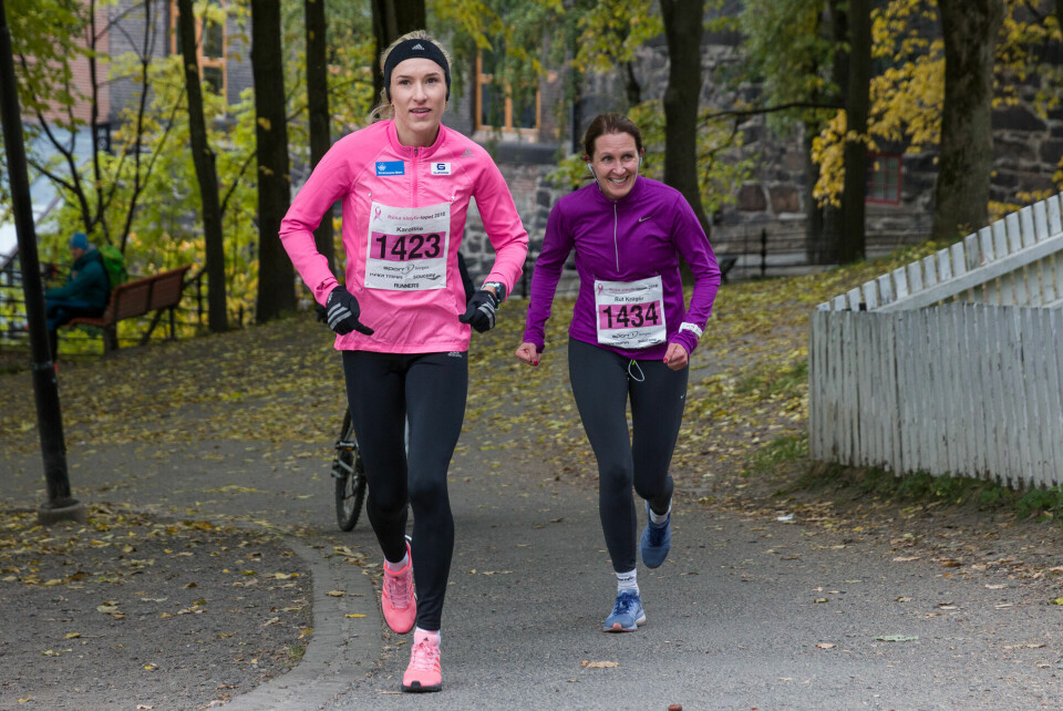 Christina Toogood vant rosa løpsfest til inntekt for brystkreftforskning 071_rosa_sloyfe_karoline_16102016.jpg