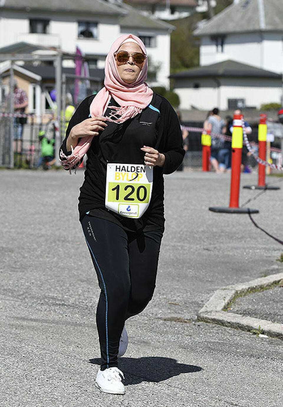 Tessa Frenay og Emil Wingstedt vant mila i Halden Byløp 50D9619-5km-120.jpg