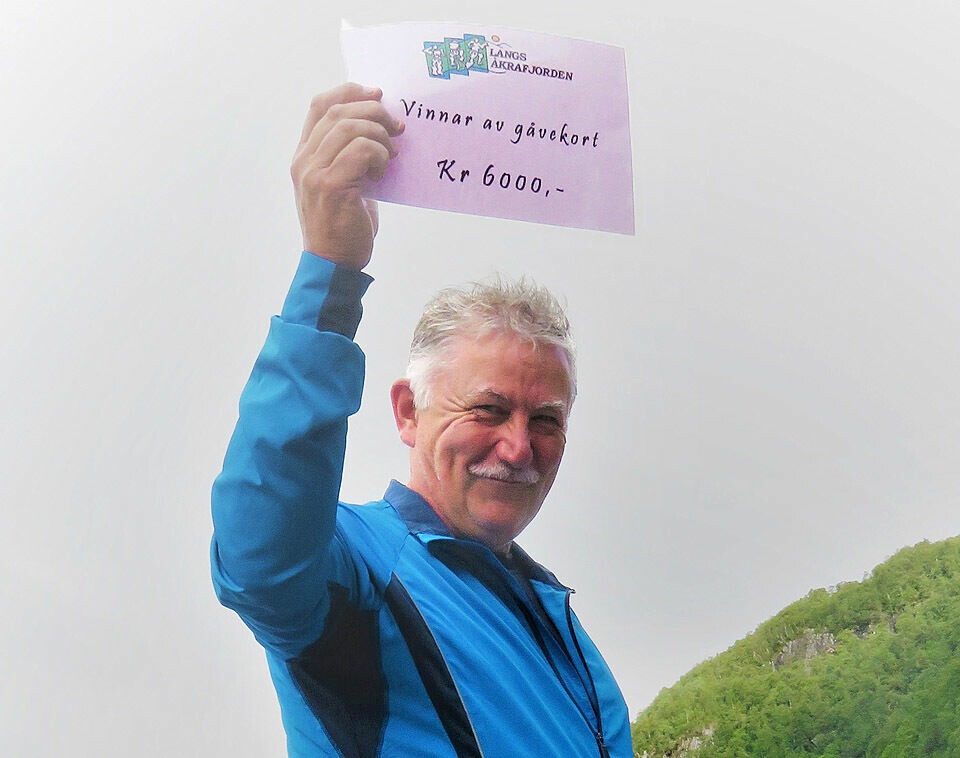 Pernilla og Okubamichael knuste gamle rekordar i Langs Åkrafjorden Jon_Boerge_Garvik_delteke_alle_aar_vann_trekkjepremien_6000kr.jpg