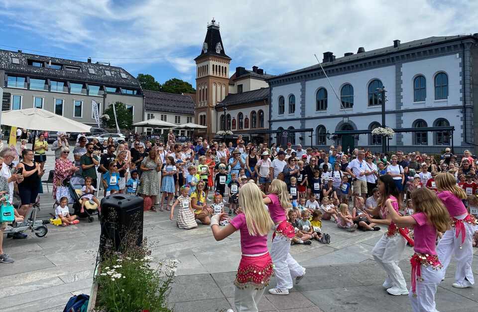Kristinaløpet i Tønsberg innleder sommerferien som vanlig kristinalopet-2024-folkefest.jpg