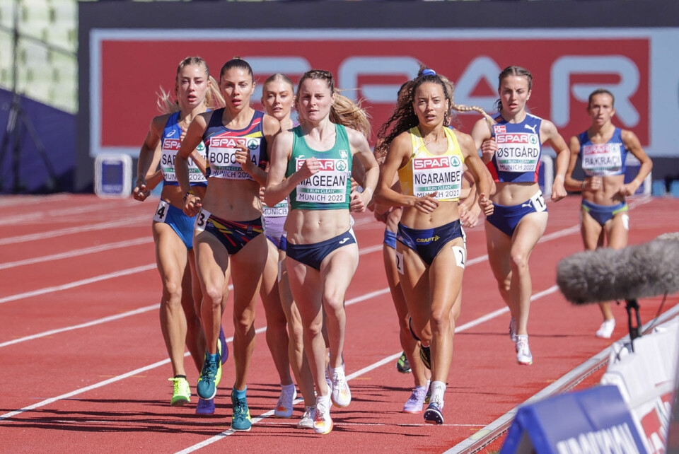Amalie Sæten og Ingeborg Østgård fikk det tøft i forsøket Feltet_heat_2.jpg