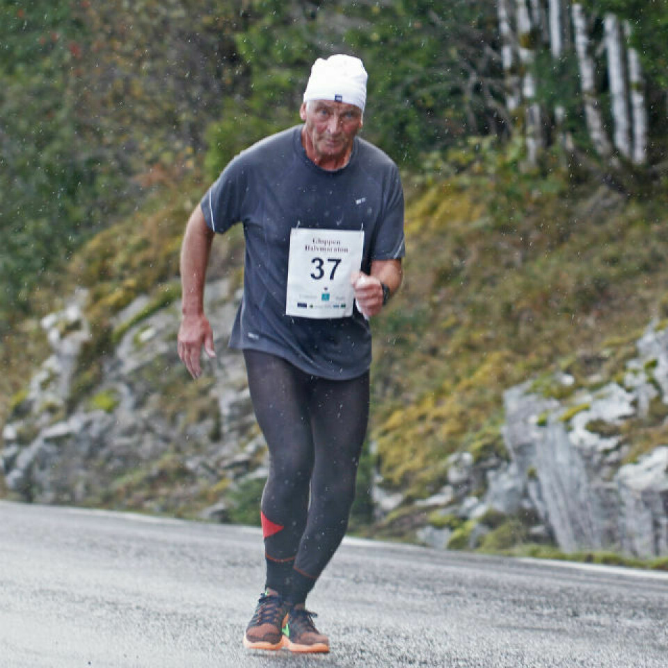 Strålande haustver under Gloppen halvmaraton KnutOlavEngen.jpg