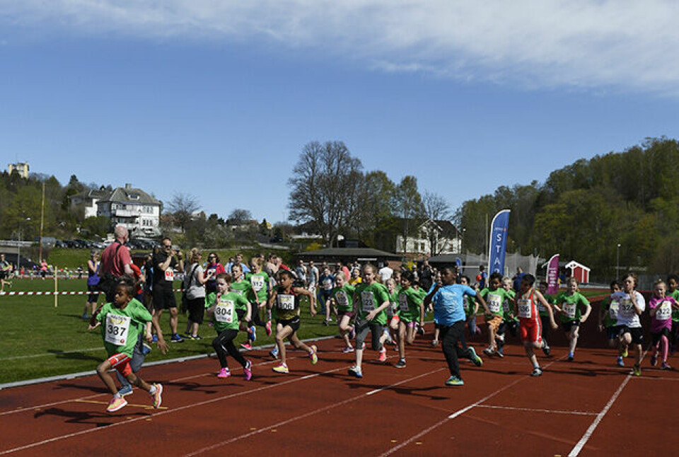 Tessa Frenay og Emil Wingstedt vant mila i Halden Byløp 50D9279-600m-start.jpg