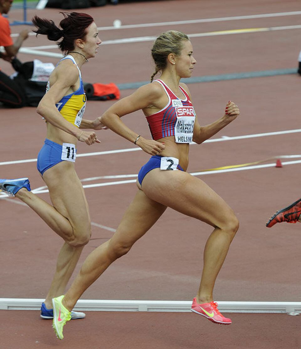 Ingvill Måkestad Bovim: 10 x 400 meter