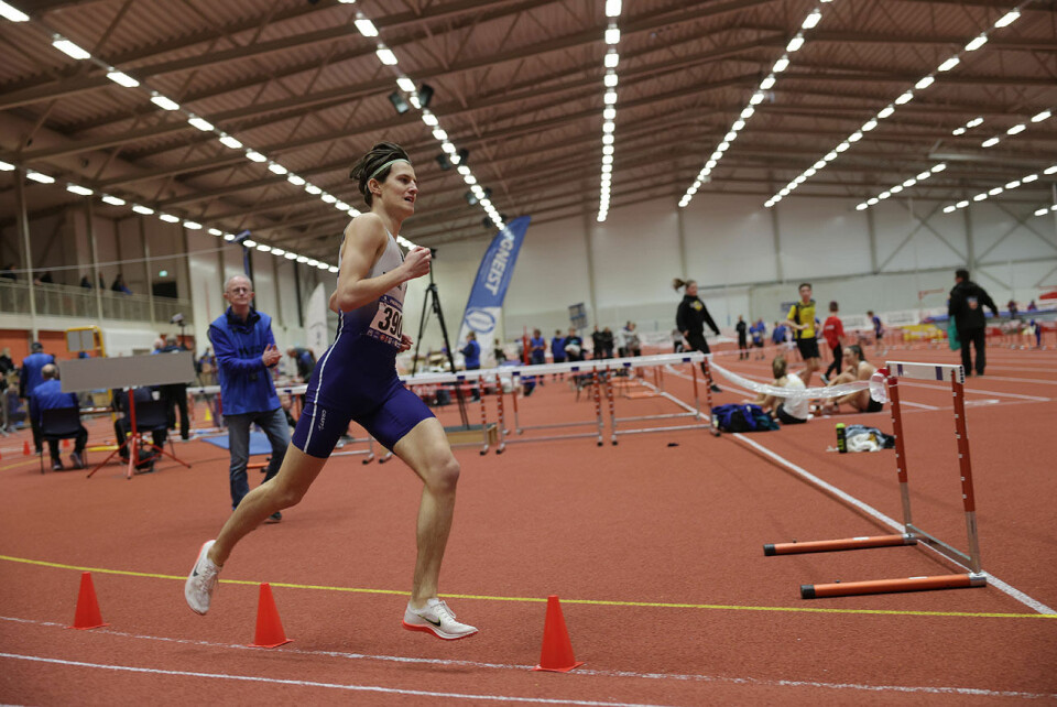 Bjørnar Lillefosse med sitt første løp etter EM-finalen i Pingvinlekenes 1500 meter 1U9A0920.jpg