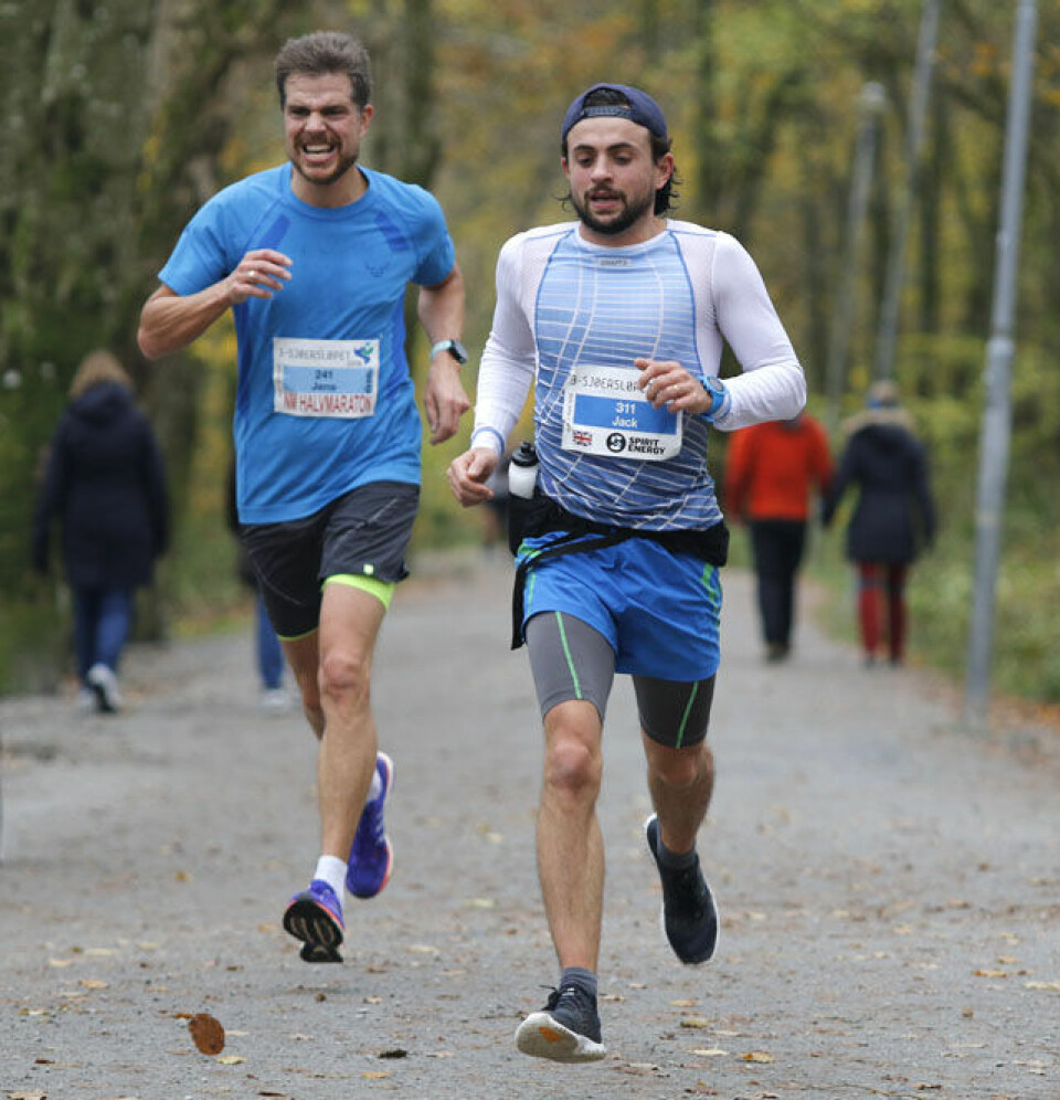 Runa Falch og Senay Fissehatsion vant halvmaraton-NM innlagt i 3-sjøers løpet _N9A2636_Jack_Snell_og_Jens_Andreas_Melheim.jpg
